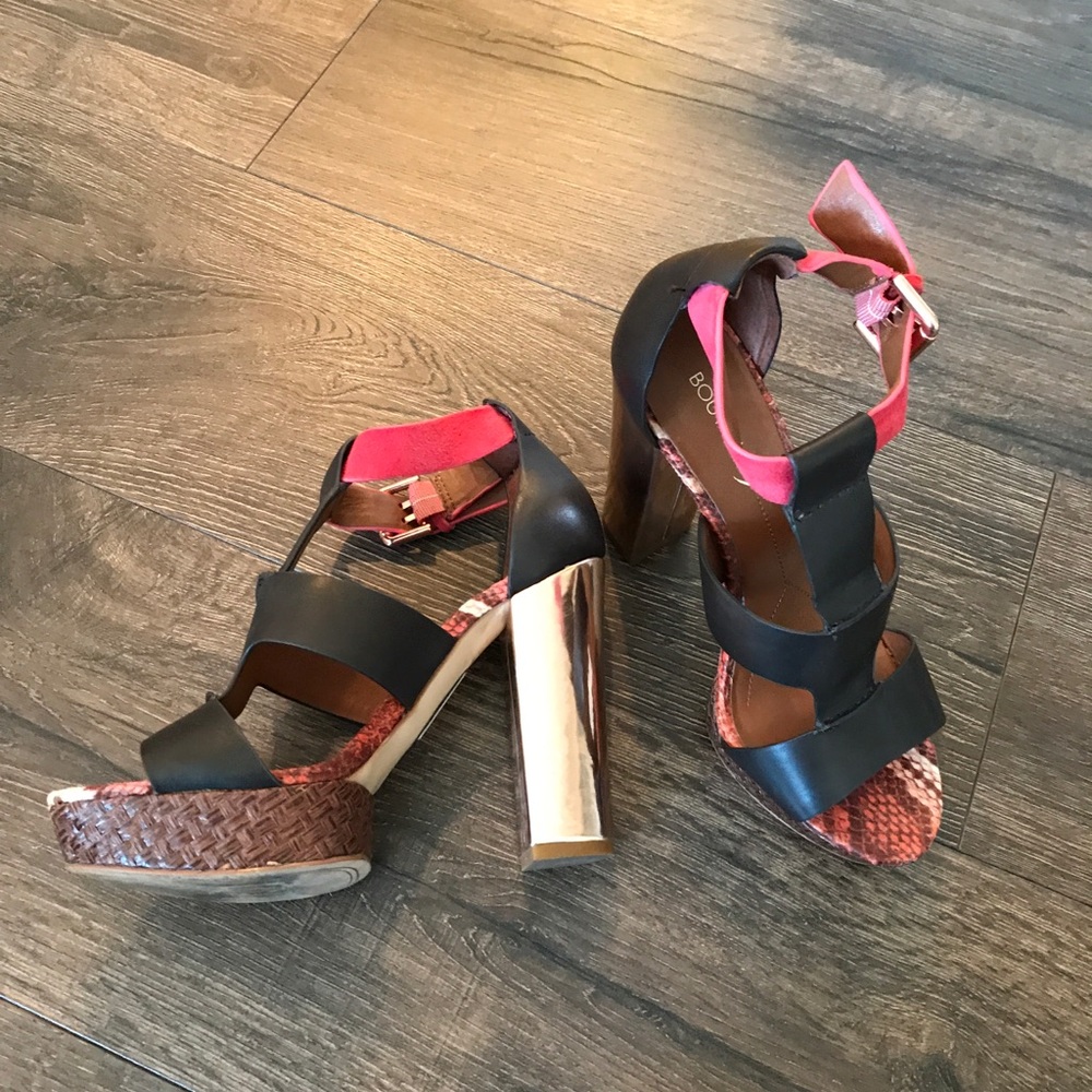 Platforms by Boutique 9 - Picture 2 of 8